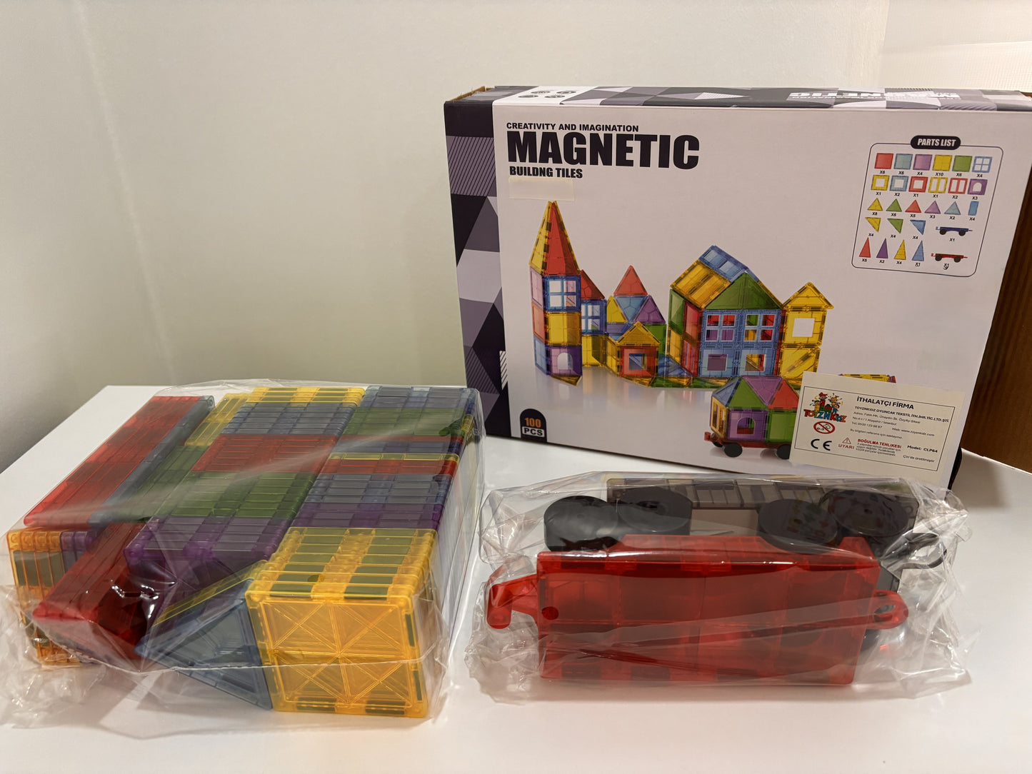 100 Parça Dekoratif Arabalı Manyetik Yapı Blokları-STEAM Eğitici Karo Oyun Seti (7.5 Cm)