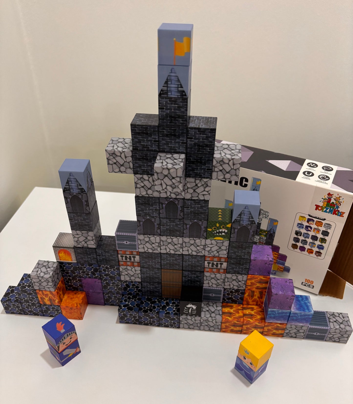 100 Parça Manyetik Küp Blok Mavi Kale Temalı Yapı Taşı (2.5 Cm)