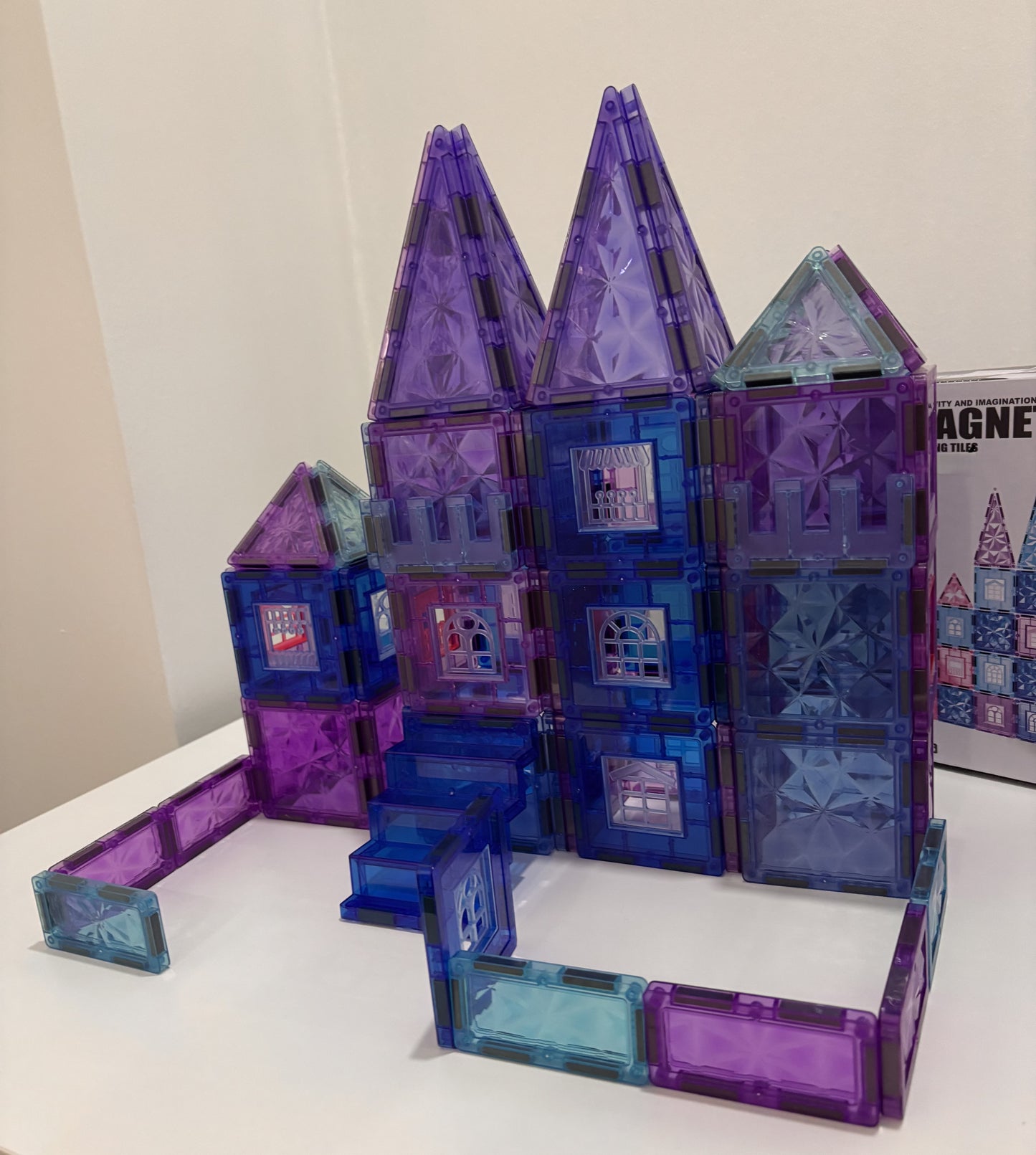 102 Parça Elmas Şato Manyetik Yapı Blokları-STEAM Eğitici Karo Oyun Seti (7.5 Cm)